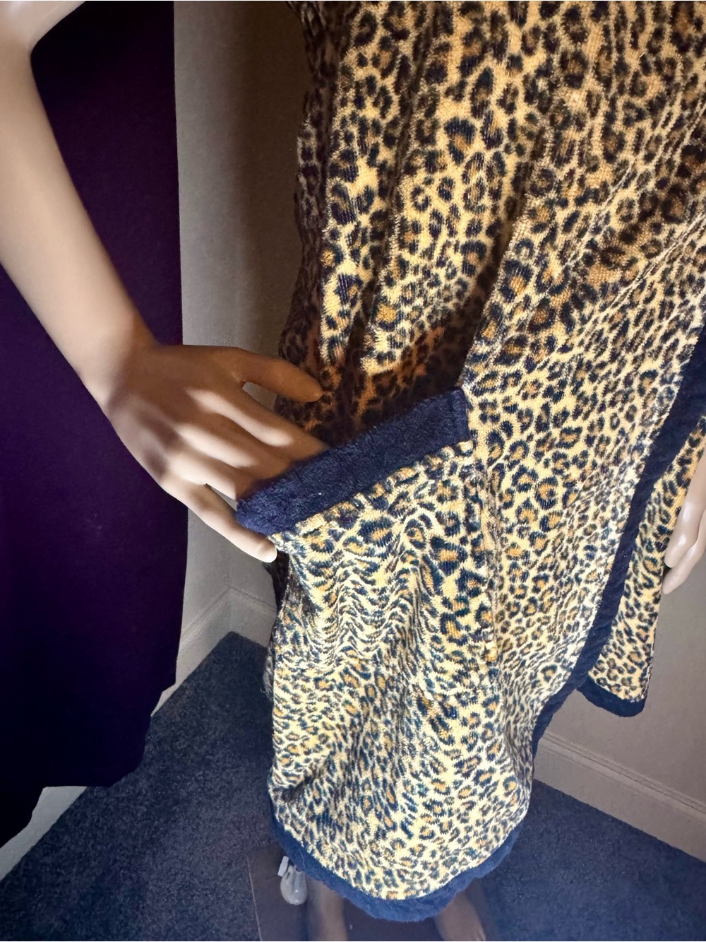 Charter Club Small Leopard Beach Cover-up towel or Bathrobe - Picture 8 of 11